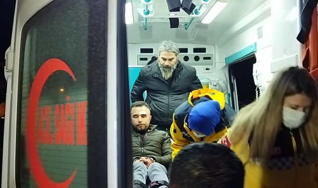 Bursa'da cinayet işlediler, Sakarya'da polisi görünce panikleyip kaza yaptılar