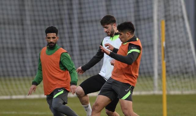 Bursaspor'da Keçiörengücü maçı hazırlıkları başladı