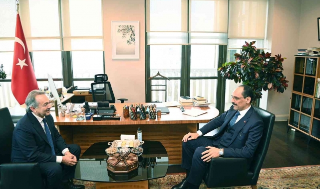 Cumhurbaşkanlığı Sözcüsü Kalın, Fransa Cumhurbaşkanının Özel Temsilcisi Kepel ile görüştü