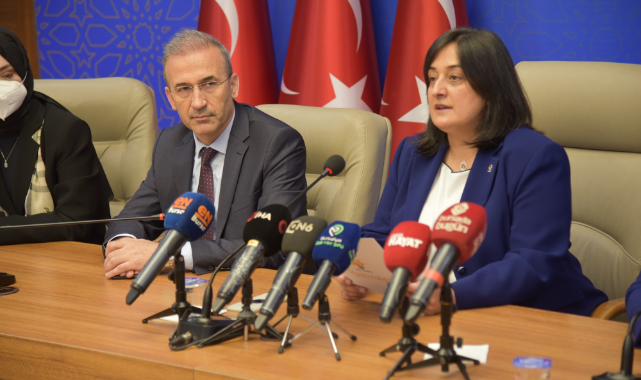 Emel Gözükara Durmaz: “Kadınlarımızın her alandaki hakları hükümetlerimiz dönemlerinde güvence altına alındı”