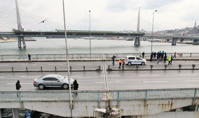 İkinci kez kapanan Unkapanı köprüsü trafiğe açıldı