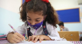 Okullarda Kovid-19 önlemleri ile pozitif vaka durumu rehberleri güncellendi