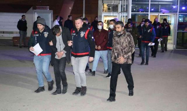 Öldürüp, gömüp üzerini betonla örttüler