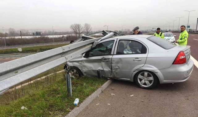 Osmangazi Köprü çıkışında trafik kazası: 2 yaralı