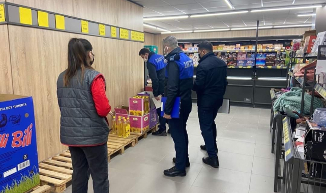 Rafta bulunmayan yağlar, zincir marketlerin depolarından çıktı
