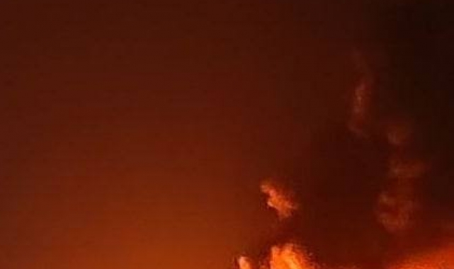 Rus ordusu Lutsk'ta petrol deposunu vurdu