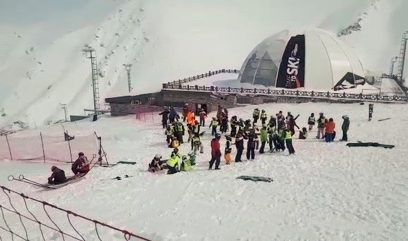 Snowboard Türkiye Şampiyonası Palandöken'de başladı