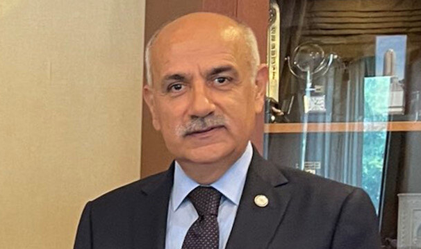 Tarım ve Orman Bakanı Bekir Pakdemirli istifa etti: Yerine Vahit Kirişçi atandı