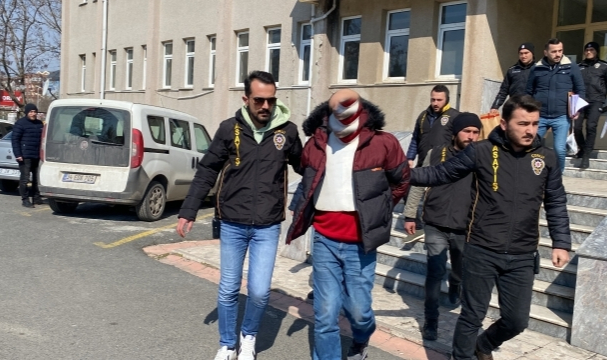 Tekirdağ'da teyzesini bıçakla öldüren şüpheli yakalandı