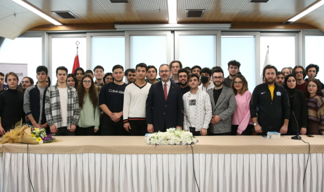 Yıldırımlı gençlerden Kasapoğlu’na iade-i ziyaret