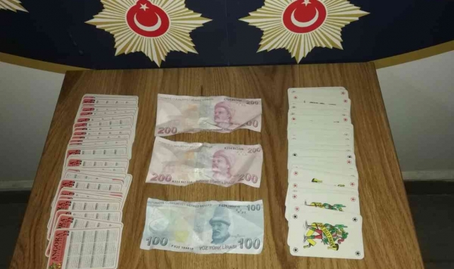 Bursa'da aynı gece çifte kumar baskını