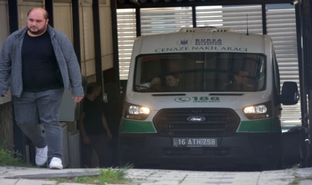 Bursa'daki uçak kazasında ölen pilotun cenazesi ailesine teslim edildi