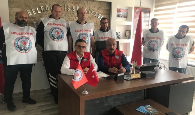 Çorlu Belediyesi greve hazırlanan işçisini vatandaşa şikayet etti
