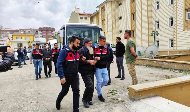 DEAŞ'a finansal destek sağlayan 7 zanlı tutuklandı