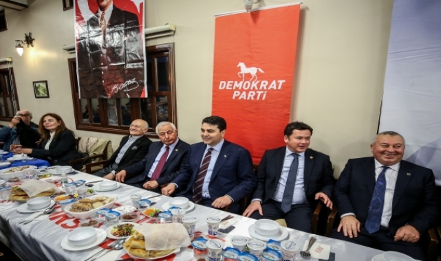 DP Genel Başkanı Uysal, partisinin Bursa'daki iftar programında konuştu: