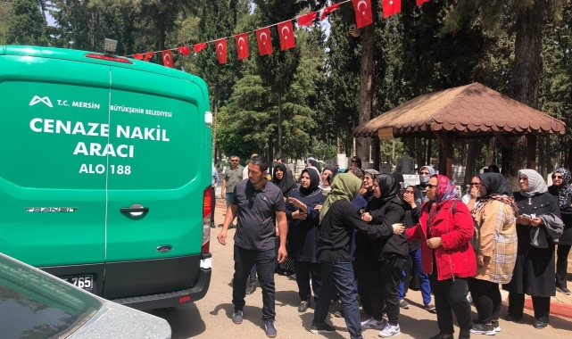 Genç pilotun cenazesi Mersin'de toprağa verildi