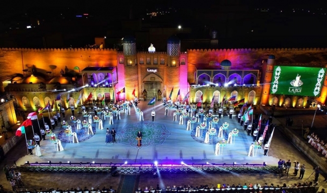 İnegöl Belediyesi Halk Dansları topluluğu Özbekistan'da 3. oldu