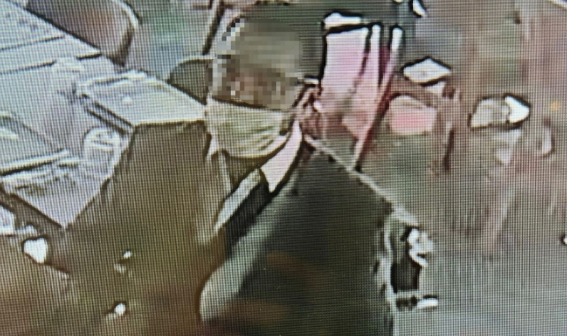İzmir'de film gibi hırsızlık!
