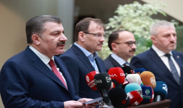 Sağlık Bakanı Fahrettin Koca Bursa Valiliğini ziyaretinde konuştu