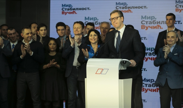 Sırbistan Cumhurbaşkanı Aleksandar Vucic, cumhurbaşkanlığı seçimini kazandığını duyurdu