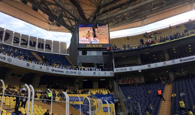 Taraftarlar Kadıköy'e akın etti