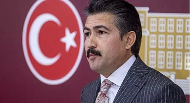 AK Parti'de görev değişimi