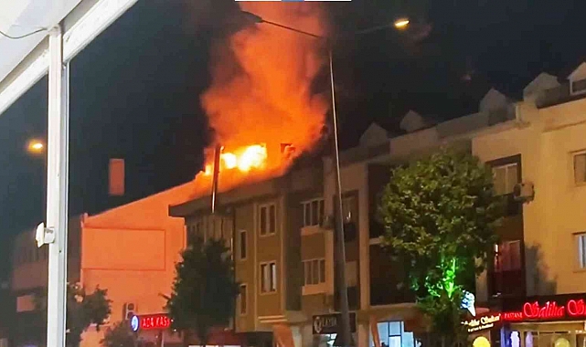 Çatı katta korkutan yangın