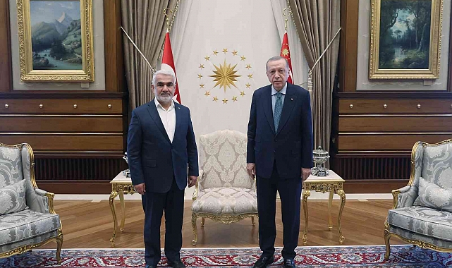 Cumhurbaşkanı Erdoğan, HÜDAPAR Genel Başkanı Yapıcıoğlu'nu kabul etti