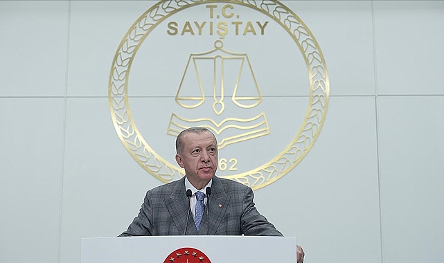 Cumhurbaşkanı Erdoğan: Türkiye'nin demokrasi ve kalkınma sürecinde geçtiğimiz 20 yılda bir asırlık yol katettik