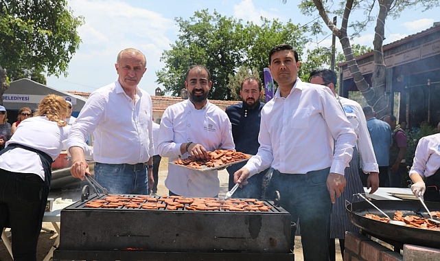 Didim VefFest'e vatandaşlardan yoğun ilgi