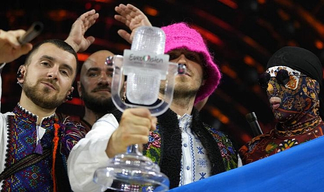Eurovision birincisi Ukraynalı grup, SİHA satın almak için ödülünü açık arttırmayla sattı