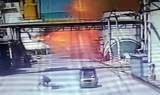 Fabrikadaki buhar kazanı işte böyle patlamış
