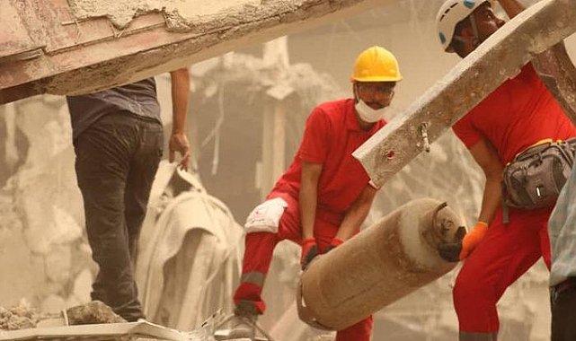 İran’da 10 katlı bina çöktü! Ölü sayısı 10, yaralı sayısı 32