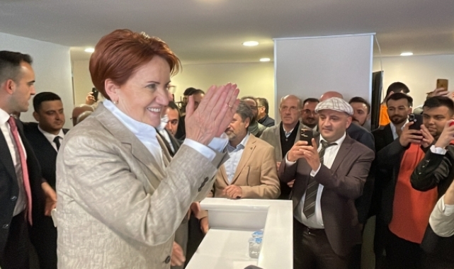 İYİ Parti Genel Başkanı Akşener, Kocaeli'de partisinin bayramlaşma programında konuştu: