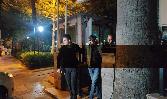 Kuşadası'nda bir mekânda güvenlik görevlisi silahla vuruldu