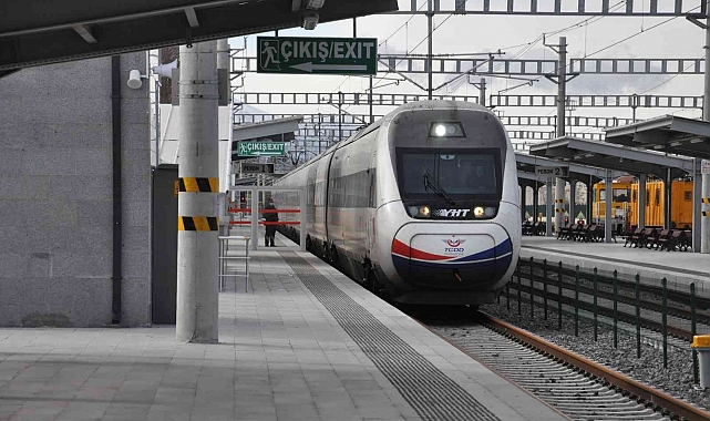 TCDD'den tren yollarına yaklaşmayın uyarısı