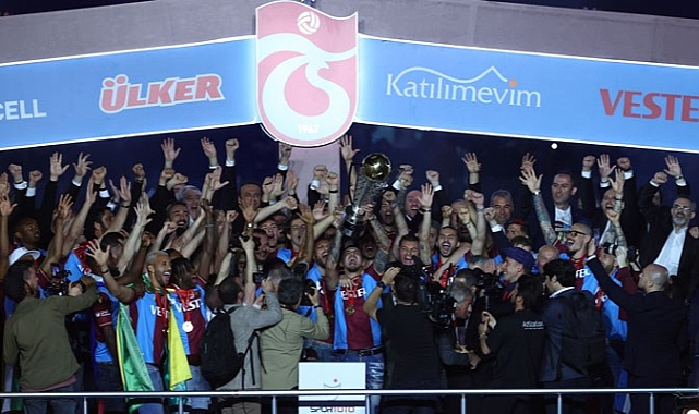 Trabzonspor şampiyonluk kupasını aldı