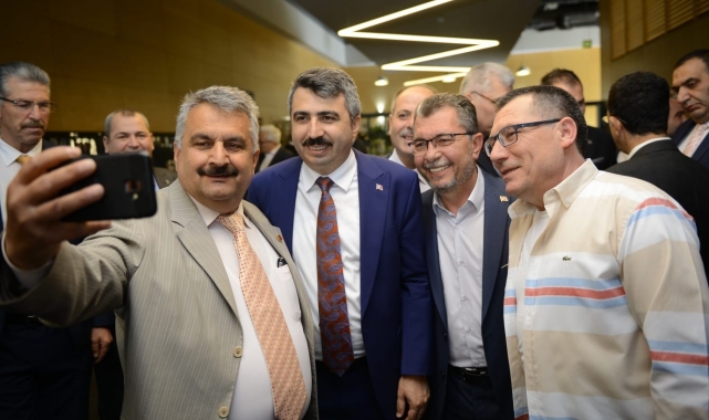 Yıldırım ailesi bayramlaştı