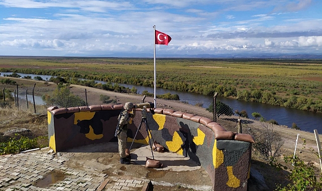 Yunanistan'a geçmeye çalışan 14'ü FETÖ üyesi 21 kişi yakalandı