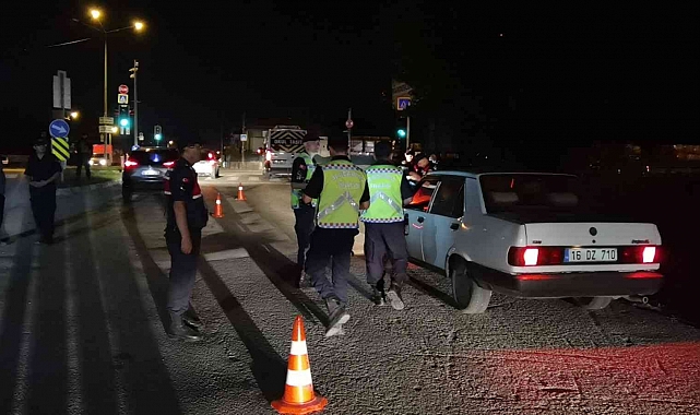 150 polis ve jandarmayla 'Huzur İnegöl' uygulaması