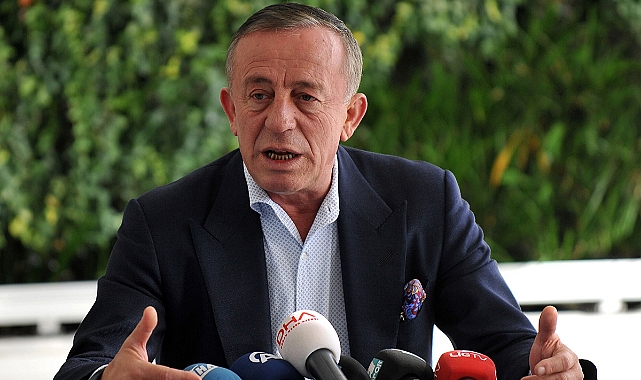 Ali Ağaoğlu kalp krizi geçirdi