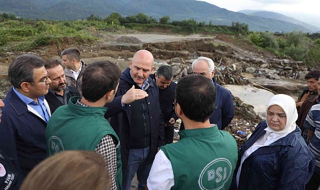 Bakan Soylu, selin vurduğu Düzce'de inceleme yaptı
