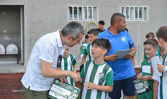 Bursaspor'da sertifa töreni gerçekleştir