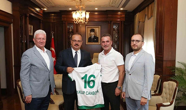 Bursaspor'dan, Vali Yakup Canbolat'a ziyaret