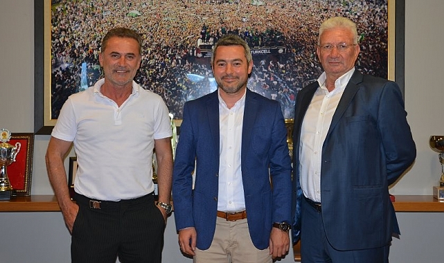 Bursaspor'un yeni teknik adamı Tahsin Tam, Sportif Direktörü İsmail Ertekin oldu
