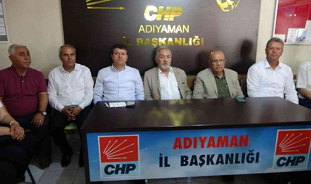 CHP'li milletvekilleri partililerle bir araya geldi
