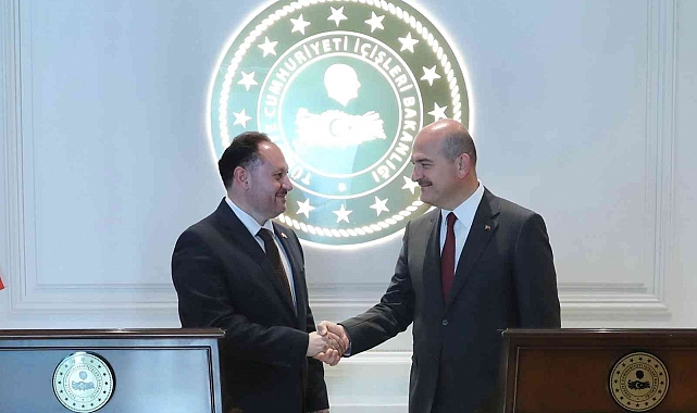 İçişleri Bakanı Soylu, KKTC'li mevkidaşı Öztürkler ile bir araya geldi
