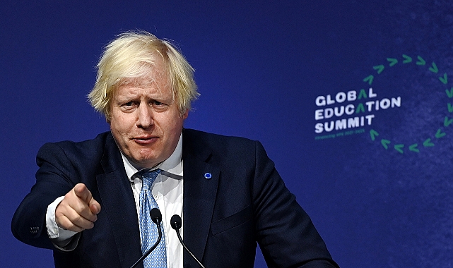 İngiltere Başbakanı Johnson: 'Yaptırımlar, Putin'in savaş makinesi kalbini vuracak'