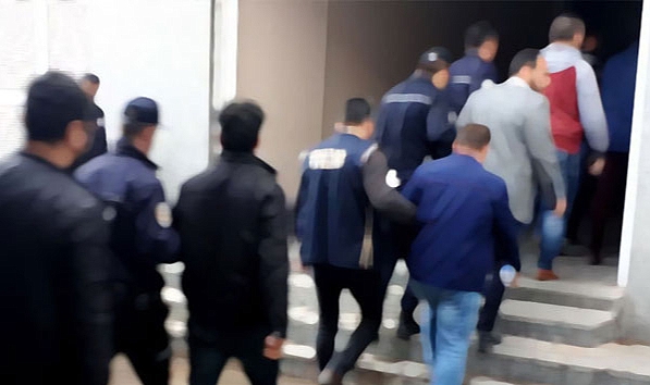 İstanbul'da merkezli 9 ilde FETÖ operasyonu!