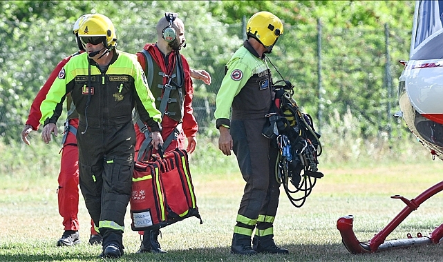 İtalya'da kaybolan helikopterin enkazında 5 kişinin cansız bedenine ulaşıldı
